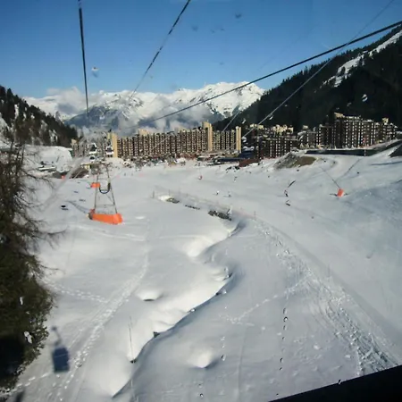 Saint Jacques A - 2 Pieces Pour 5 Personnes 354 * La Plagne